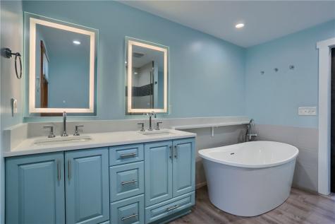 2525 Country Side Lane Franklin Park PA 15090