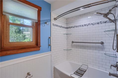 2525 Country Side Lane Franklin Park PA 15090