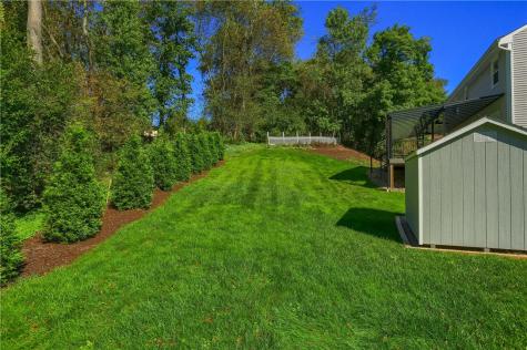 2525 Country Side Lane Franklin Park PA 15090