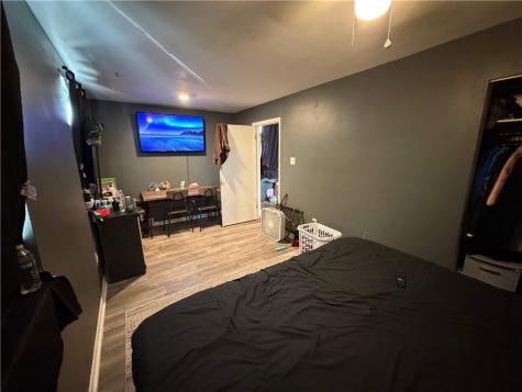 818 Lamont Street Stowe Township PA 15136