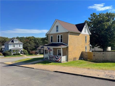 3 Franklin Avenue North Irwin PA 15642