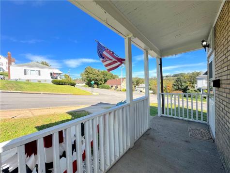 3 Franklin Avenue North Irwin PA 15642
