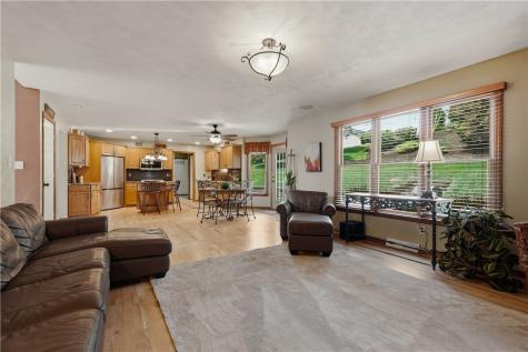 721 Stonebridge Drive North Huntingdon PA 15642