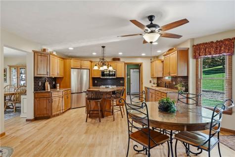 721 Stonebridge Drive North Huntingdon PA 15642