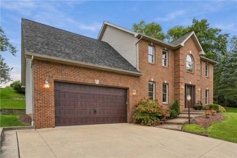 721 Stonebridge Drive North Huntingdon PA 15642