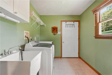 721 Stonebridge Drive North Huntingdon PA 15642
