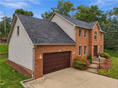 721 Stonebridge Drive North Huntingdon PA 15642