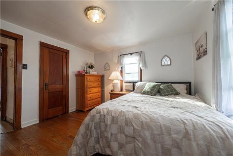1309 Main Street Burgettstown Boro PA 15021