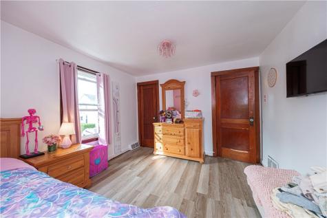 1309 Main Street Burgettstown Boro PA 15021