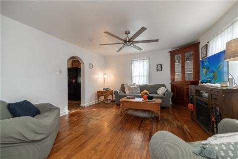 1309 Main Street Burgettstown Boro PA 15021