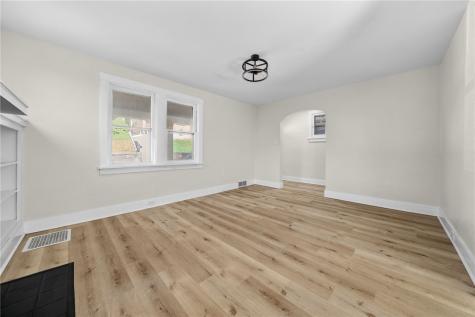 1408 Bellaire Place Brookline PA 15226