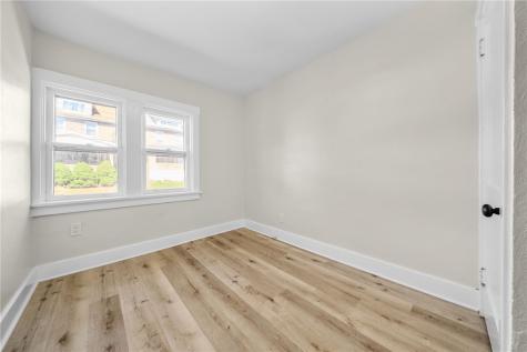 1408 Bellaire Place Brookline PA 15226