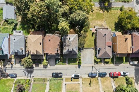 1408 Bellaire Place Brookline PA 15226