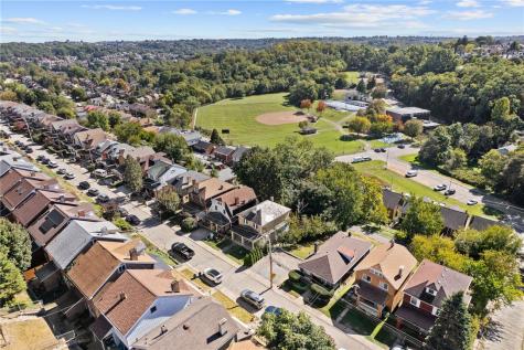 1408 Bellaire Place Brookline PA 15226