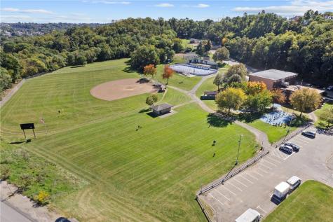 1408 Bellaire Place Brookline PA 15226
