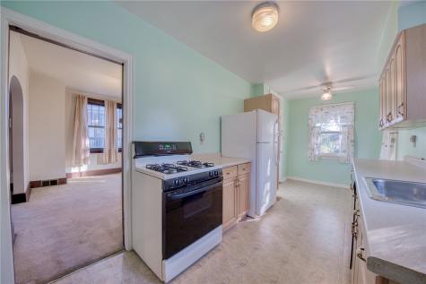 105 W Garden Road Brentwood PA 15227