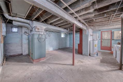 105 W Garden Road Brentwood PA 15227