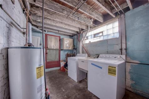 105 W Garden Road Brentwood PA 15227