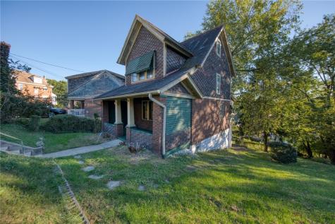 105 W Garden Road Brentwood PA 15227