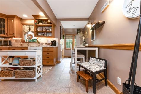 1479 Mcdowell Street Sharon PA 16146