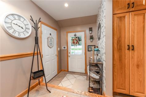 1479 Mcdowell Street Sharon PA 16146