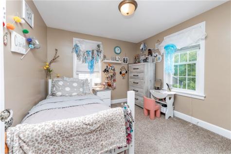 1479 Mcdowell Street Sharon PA 16146