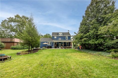 1479 Mcdowell Street Sharon PA 16146