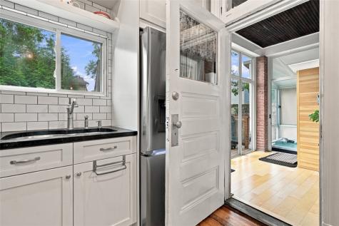 108 Virginia Avenue Aspinwall PA 15215