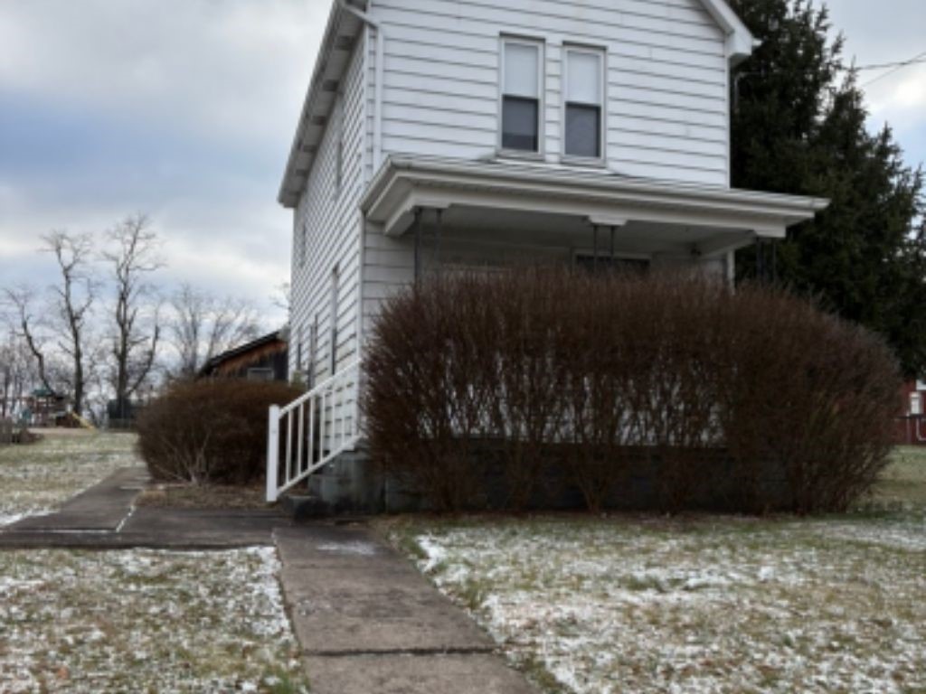 3211 Liberty Way Liberty Boro PA 15133