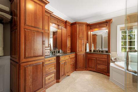 1085 St Mellion Drive Collier Township PA 15142
