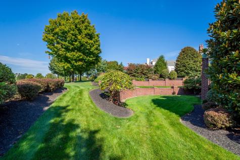 1085 St Mellion Drive Collier Township PA 15142
