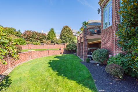 1085 St Mellion Drive Collier Township PA 15142