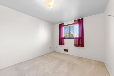 68 Suncrest Drive Delmont PA 15626