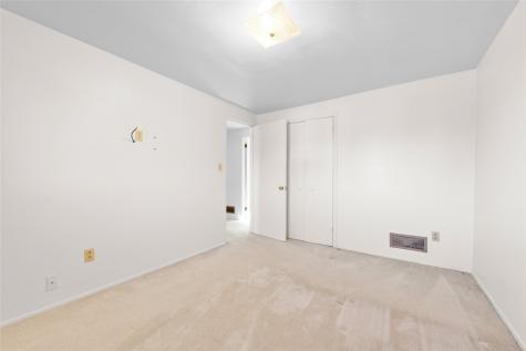 68 Suncrest Drive Delmont PA 15626