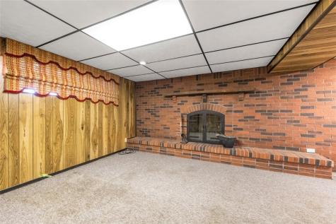 68 Suncrest Drive Delmont PA 15626