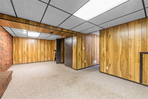 68 Suncrest Drive Delmont PA 15626