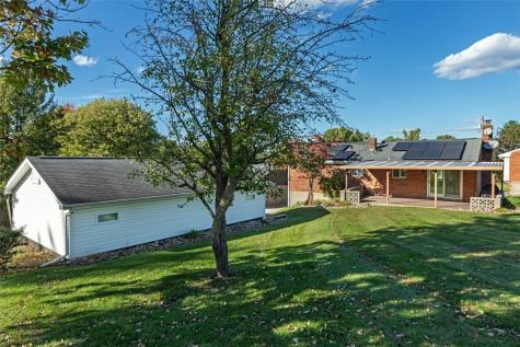 68 Suncrest Drive Delmont PA 15626