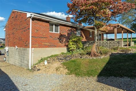 68 Suncrest Drive Delmont PA 15626