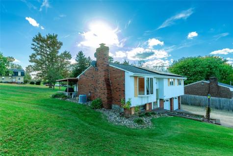 68 Suncrest Drive Delmont PA 15626
