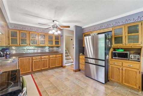 171 Mcclelland Road North Beaver Township PA 16102