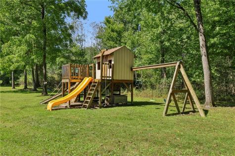 171 Mcclelland Road North Beaver Township PA 16102