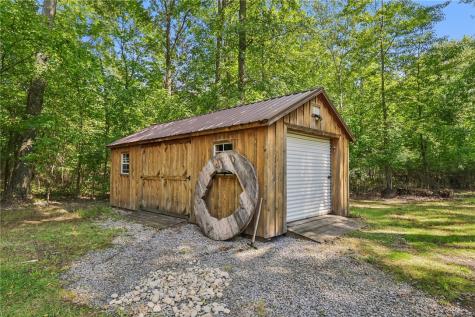 171 Mcclelland Road North Beaver Township PA 16102