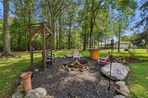 171 Mcclelland Road North Beaver Township PA 16102