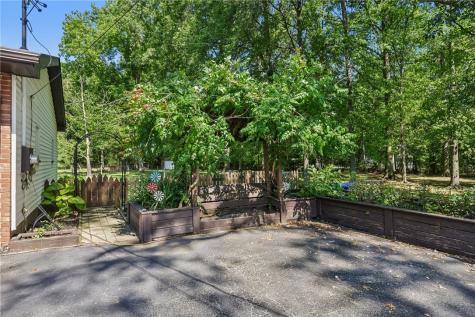171 Mcclelland Road North Beaver Township PA 16102