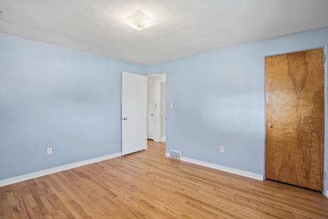 1403 Lakeside Drive Shaler PA 15101