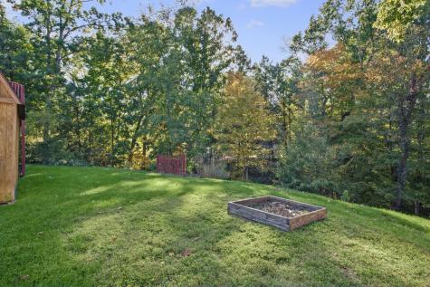 1403 Lakeside Drive Shaler PA 15101