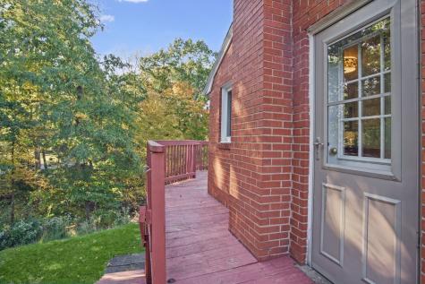 1403 Lakeside Drive Shaler PA 15101