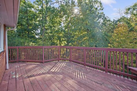 1403 Lakeside Drive Shaler PA 15101