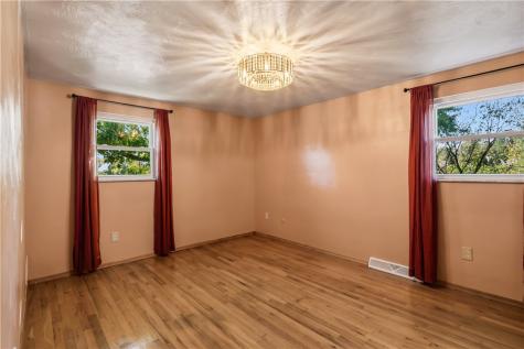 3407 Pinewood Drive West Homestead PA 15120