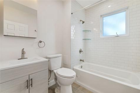 311 Elsdon Street Perry Hilltop PA 15214